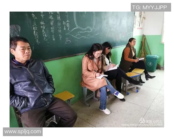 朗赛斯顿城与德文波特城前锋的激烈对决分析与赛前展望